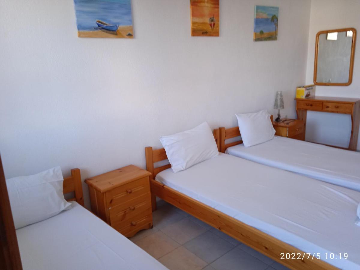 Syraina Apartments Skiathos Town Exterior photo